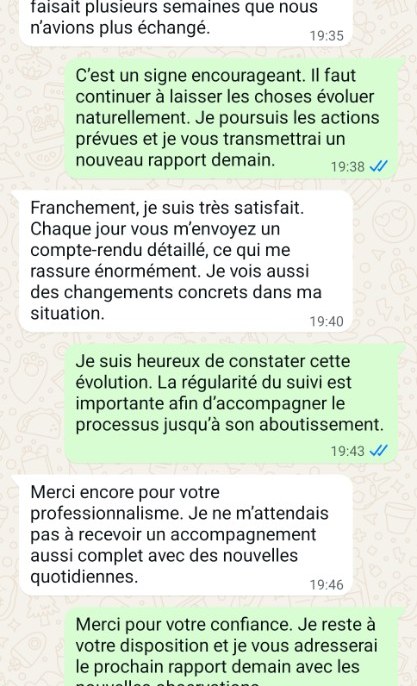 Conversation WhatsApp : satisfaction et compte-rendu quotidien